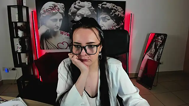 TiffanysGlow webcam