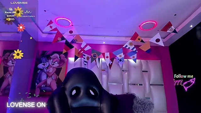 RavynRouge1 webcam