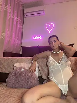 Sabrinedivinee webcam