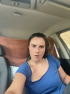 Naira_Dan webcam