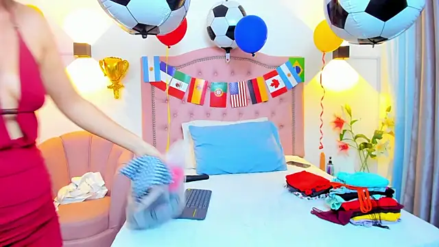 Paulynavera webcam