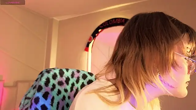 Rossiee_huntt webcam