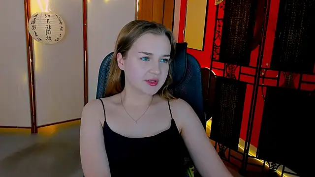LissaTelor webcam