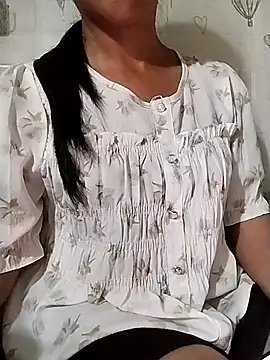Helen-nn webcam