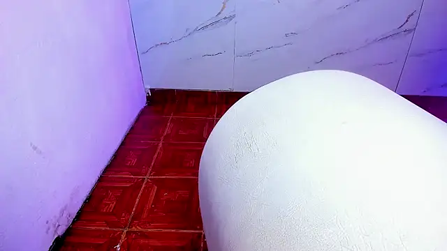 AmazingOrgasm webcam