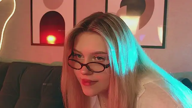 velourrra webcam