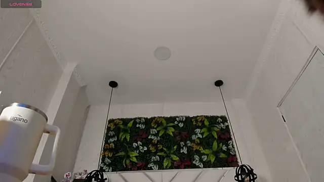 Janett_Moore webcam
