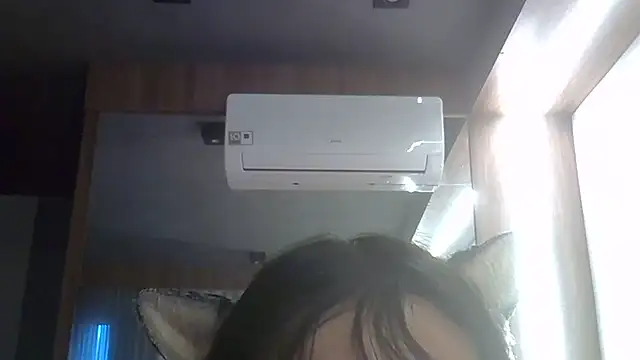 SkinnyKitten webcam