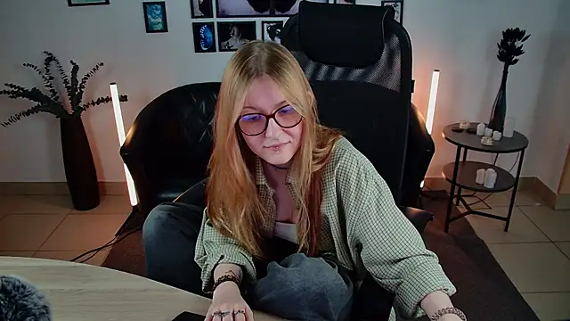 lanafitch webcam