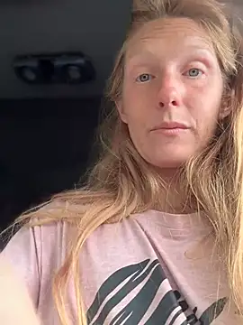 GoldenFlameGoddess