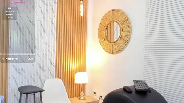 Chris_vega_ live cam on StripChat