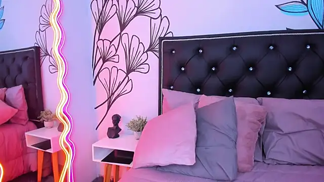 Sweet_Ariadna_ webcam