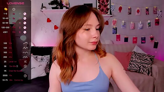 LanaBlu_ webcam