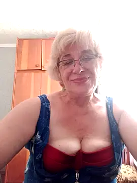 52MiaLove02 live cam on StripChat