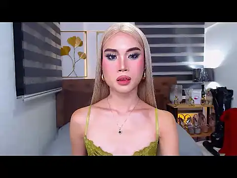 juicycockthea (T teen) - INTERACTIVE WITH YOUR TIPS MAKE ME CUM
