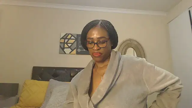 Creamyass22 webcam