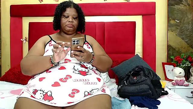 Exoticbigmandy webcam