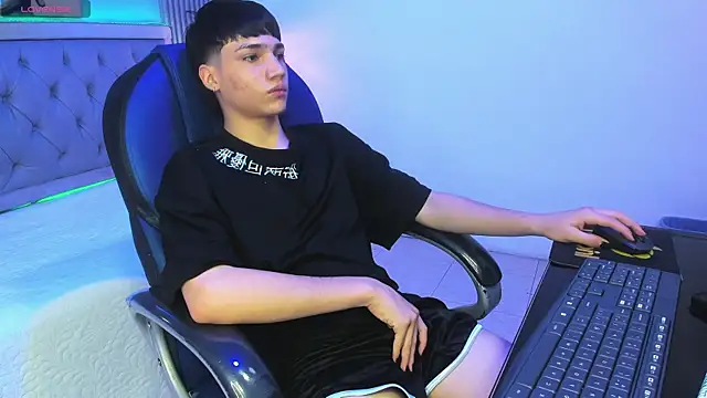 samblack_ (M twink) - GOAL TODAY