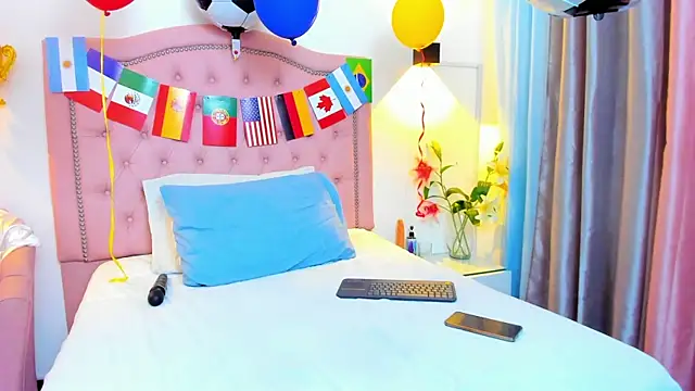 Paulynavera webcam