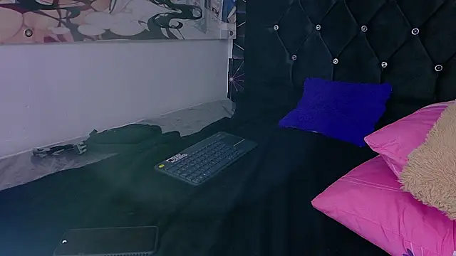 Miis_Beella webcam