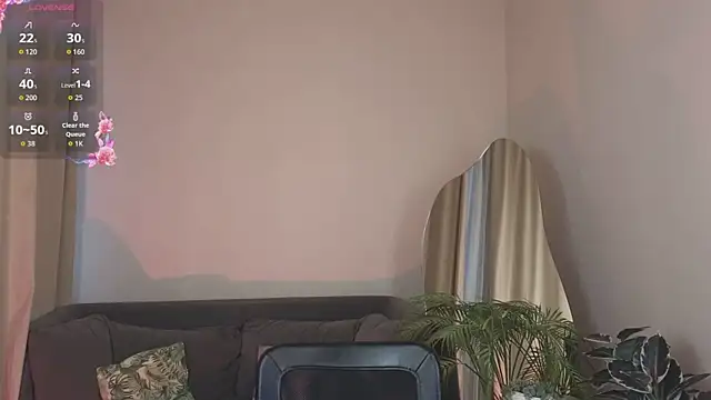 Michelle_Rain webcam