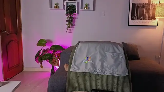 emilyrouxe webcam