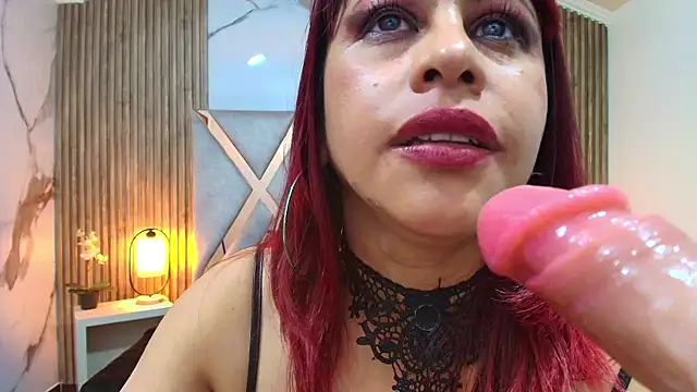 Anabella_Thompson live cam on StripChat