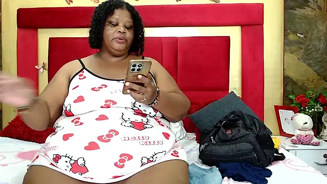 Exoticbigmandy webcam