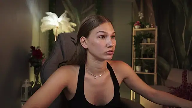 Sweet_Emilya webcam