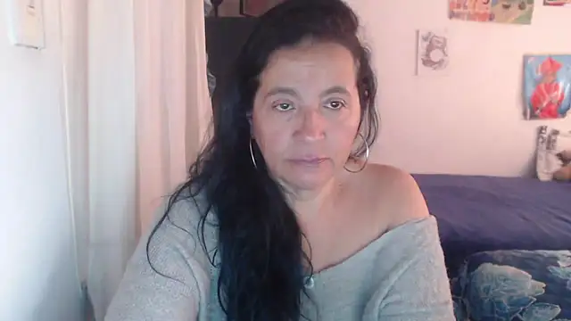 stefilove10 live cam on StripChat