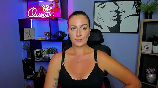FUN_AMI live cam on StripChat