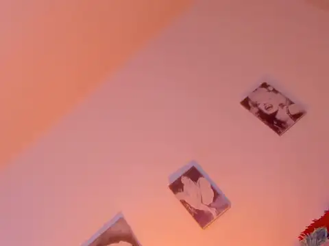 Queen_Charlotte_Hots webcam