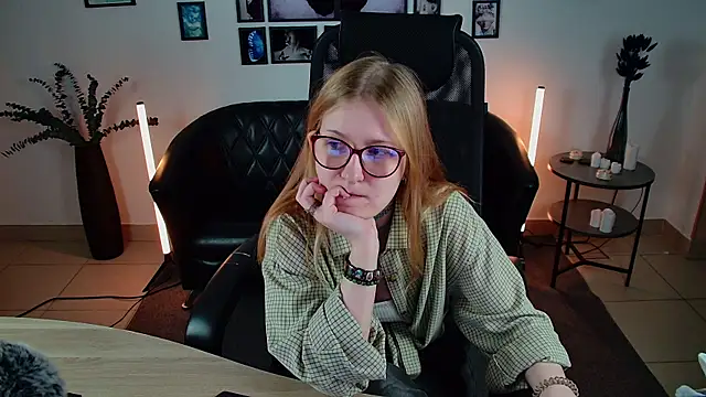 lanafitch webcam