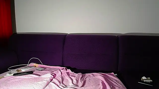 julianna68 (T young) - cum show