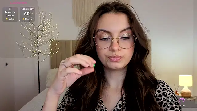 Real_cutie1 live cam on StripChat