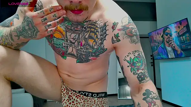white_King9999 live cam on StripChat
