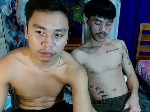urasiankevs live cam on StripChat