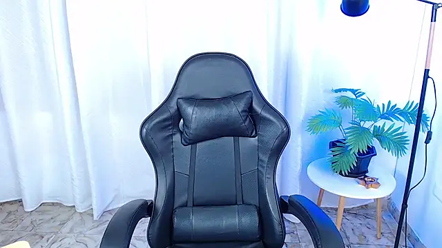 MaxCum18_ webcam