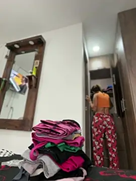 Samantha_bigboobs webcam