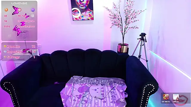 Victoria__doll webcam