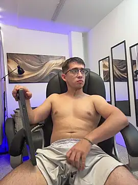 Tommas_Jhonson webcam