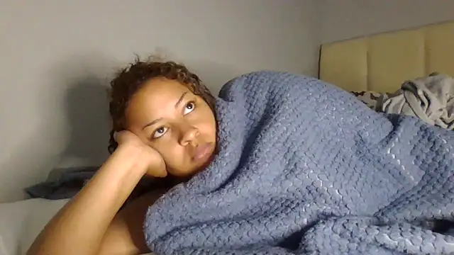 madzbailey webcam