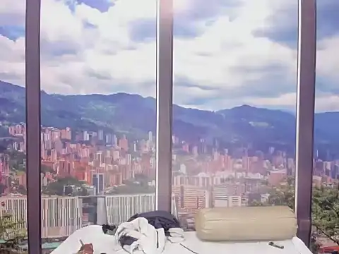 DilanAndKing webcam