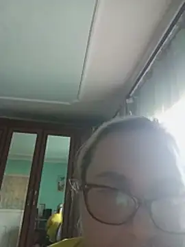 AureliaSky598 webcam