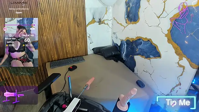 Zyra_tay webcam
