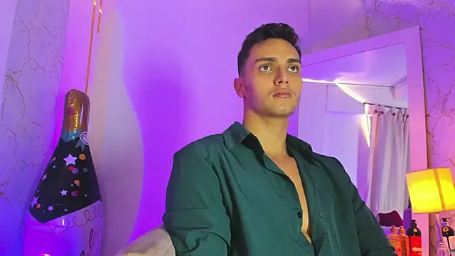 andrewevans46 webcam