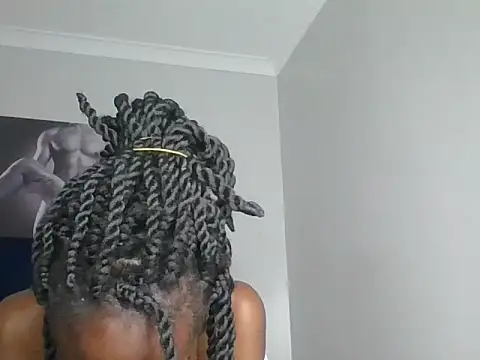 Lola_Allure webcam