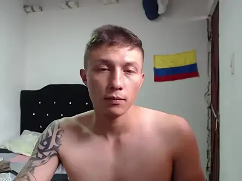 Stiiveen777 webcam