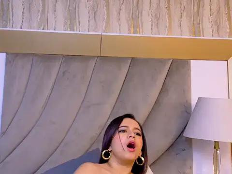 TaliaCooper webcam