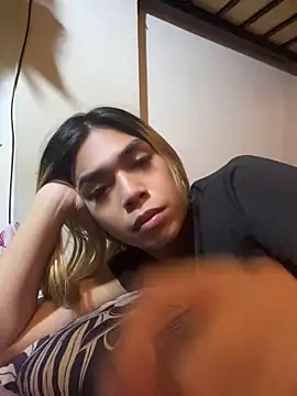 Miss_alcyone live cam on StripChat